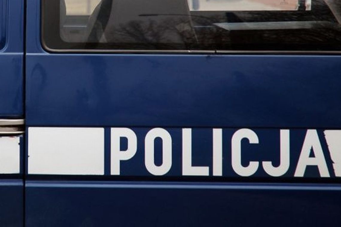 Rodzina w areszcie. Rodzice i dwóch synów Rodzina w areszcie. Rodzice i dwóch synów