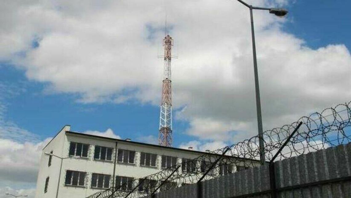 Rodziny z małymi dziećmi w zamkniętym ośrodku. Białą Podlaską odwiedzili pracownicy RPO