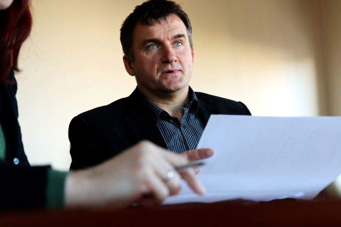 Rolla pozwał Rollę. Bo na ulotkach nie było zdjęcia i "Miodka"