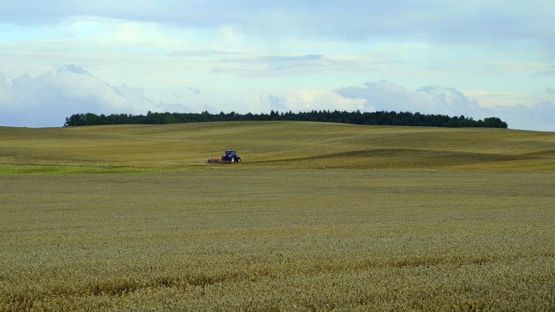 Rolnicy mogą dostać zwrot podatku akcyzowego za olej napędowy. Ale muszą się spieszyć