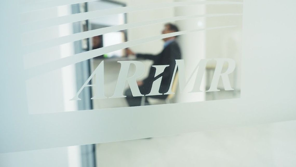 Rolnicy od poniedziałku załatwią sprawy osobiście. ARiMR otwiera biura po epidemii