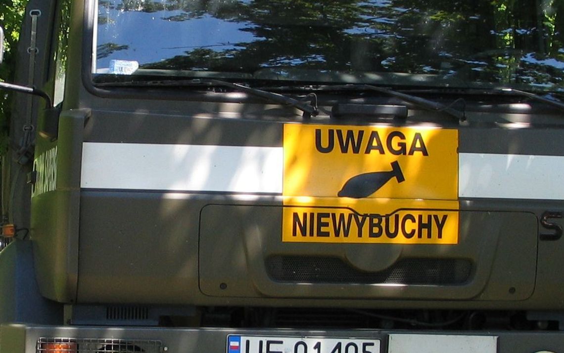 Rolnik spod Parczewa wyorał bomby lotnicze i amunicję