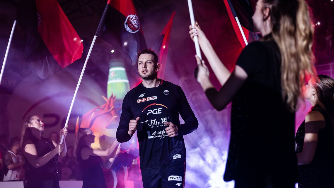 Roman Szymański zostaje w PGE Starcie na dziewiąty sezon