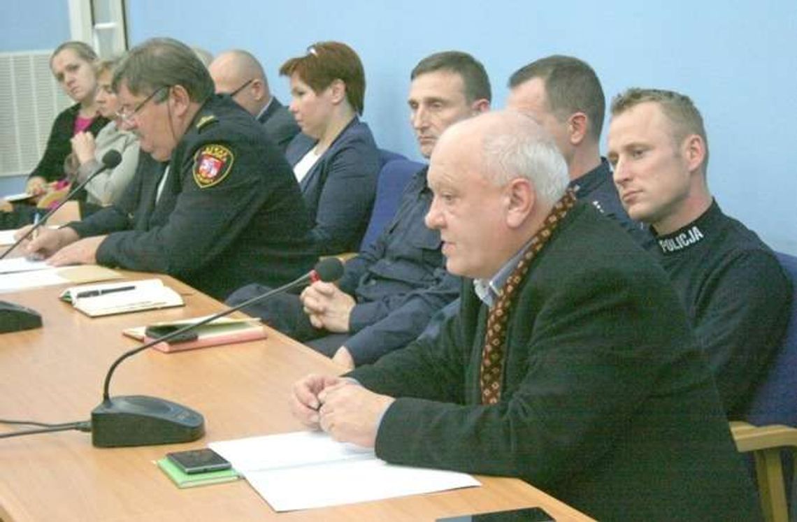 Romowie: Radny chce nas liczyć, a nie pomagać