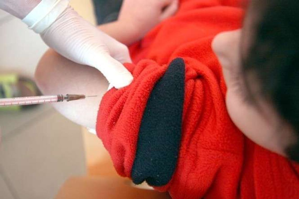 Rośnie liczba zachorowań na grypę. Bo unikamy szczepień?