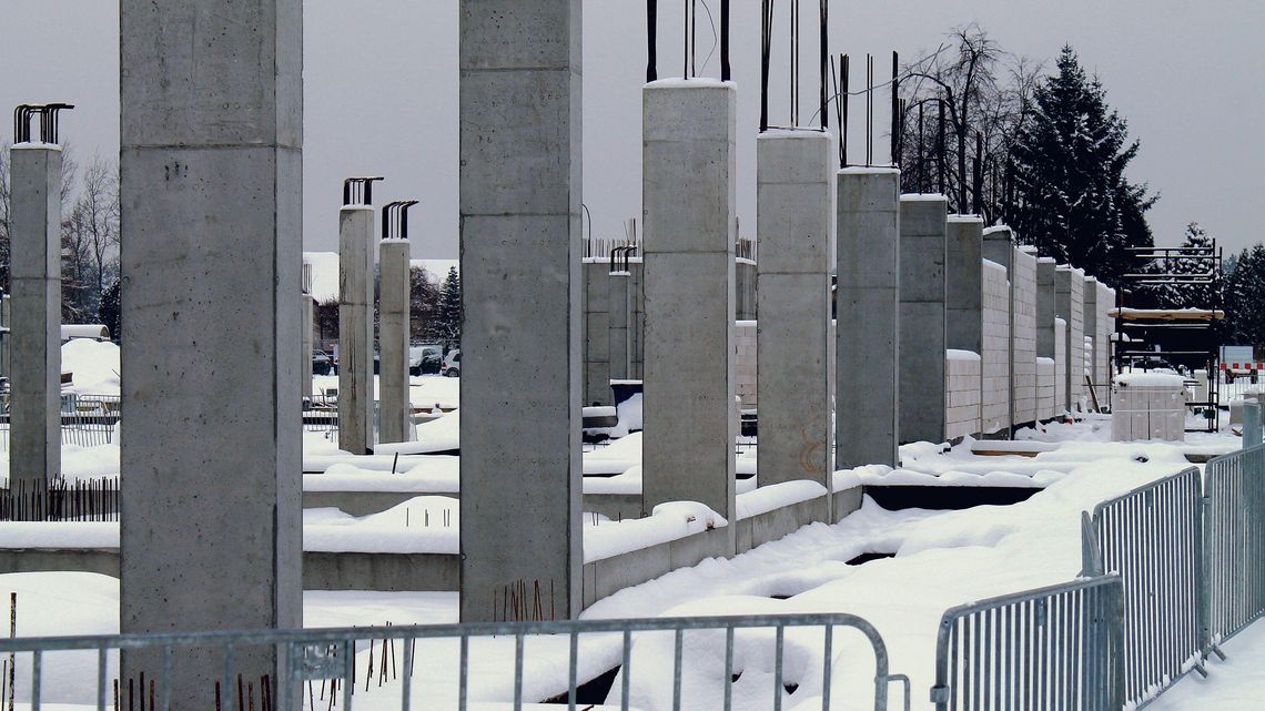 Rośnie najdroższa hala w województwie. "Gotowe są już nowe sieci energetyczne"
