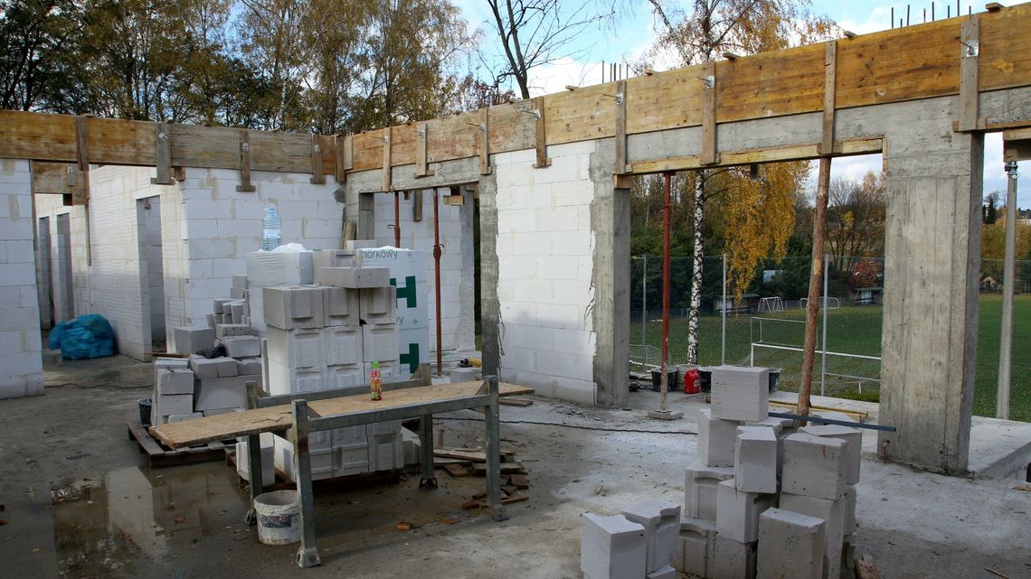Rośnie nowy dom dla piłkarzy zza Wisły Rośnie nowy dom dla piłkarzy zza Wisły