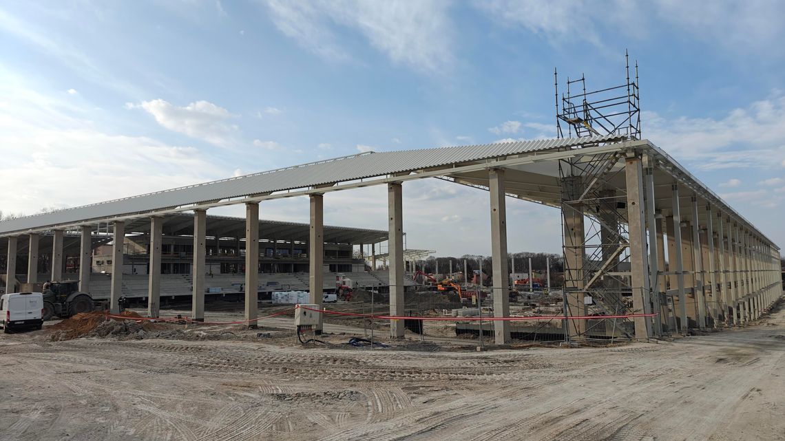 Rośnie stadion, rosną marzenia. Chełm coraz bliżej wielkiej piłki Stadion Chełmianka Chełm