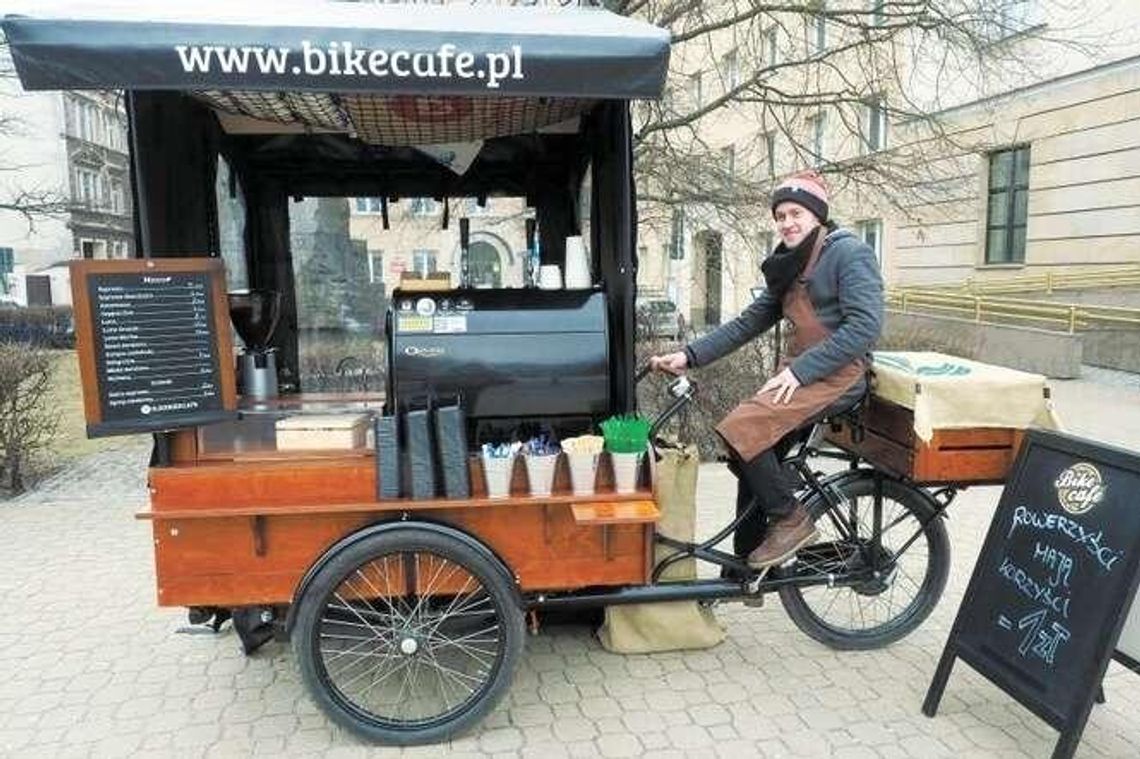 Rowerzyści jadą w ważnej sprawie. Masa Krytyczna w Lublinie