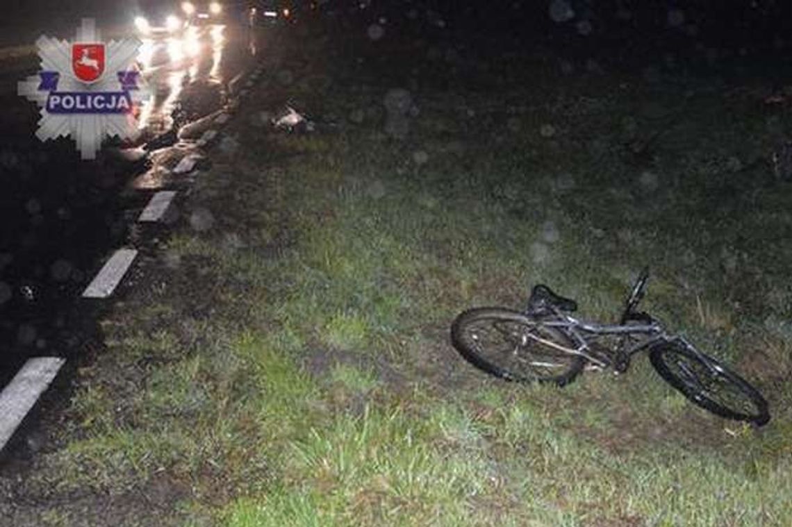 Rowerzysta potrącony przez samochód. Rower nie był oświetlony Rowerzysta potrącony przez samochód. Rower nie był oświetlony