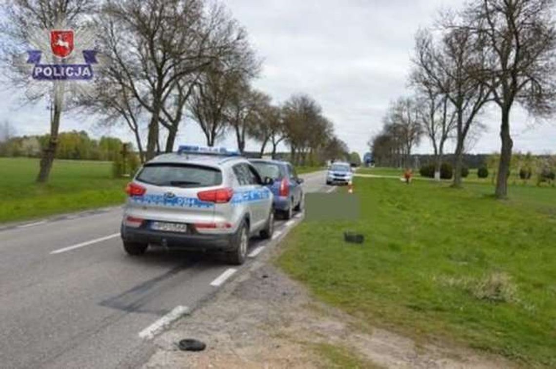 Rowerzysta skręcił wprost pod koła samochodu. Zginął na miejscu