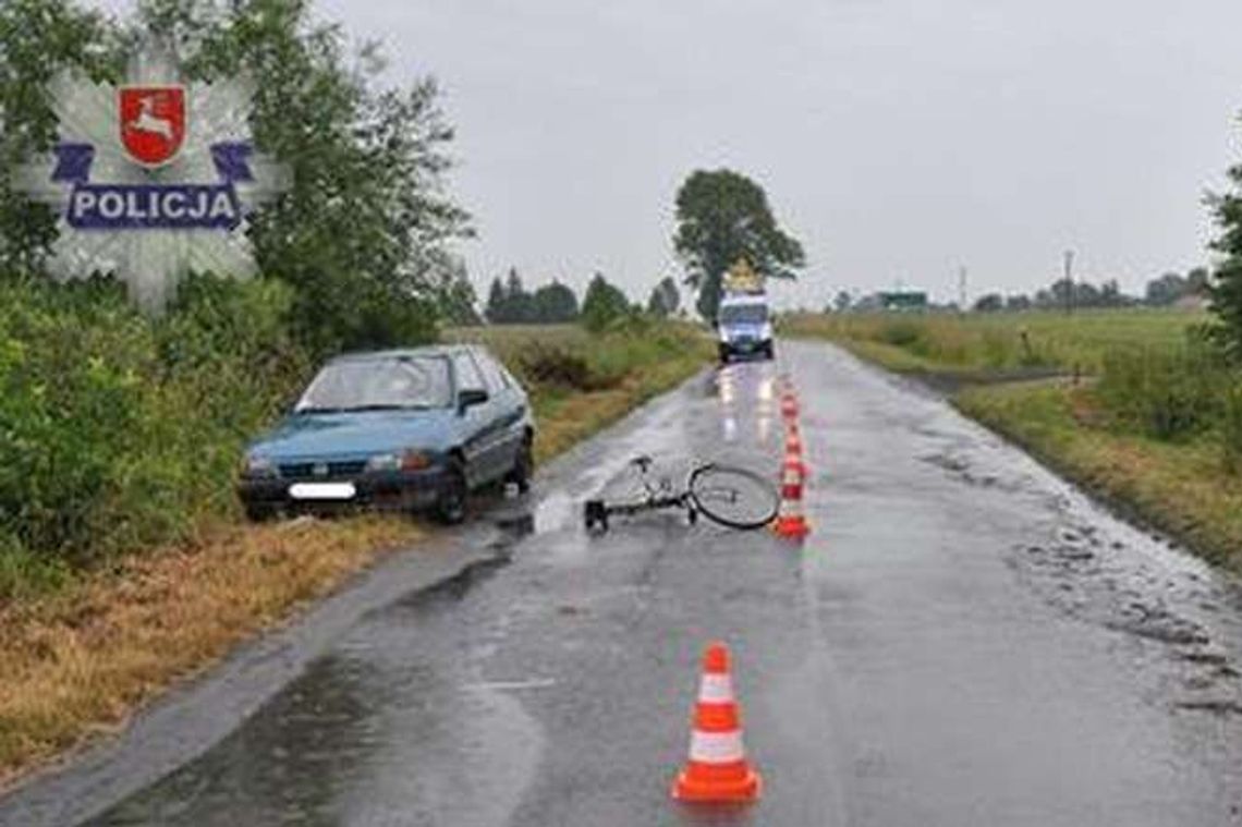 Rowerzysta wjechał wprost pod koła samochodu Rowerzysta wjechał wprost pod koła samochodu