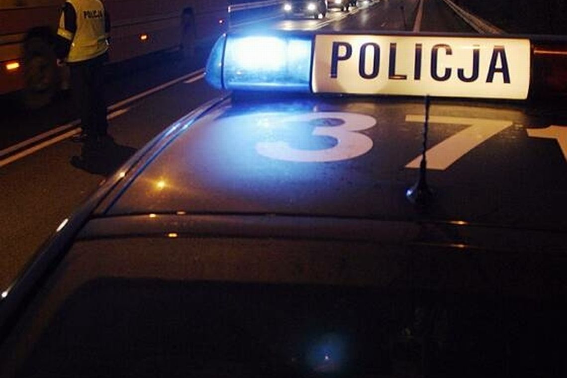 Rowerzysta zginął pod kołami ciężarówki. Kierowca w szpitalu