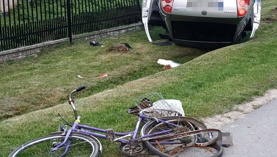 Rowerzysta zginął w wypadku w Adamowie. Kierujący osobówką miał prawo jazdy od kilku miesięcy