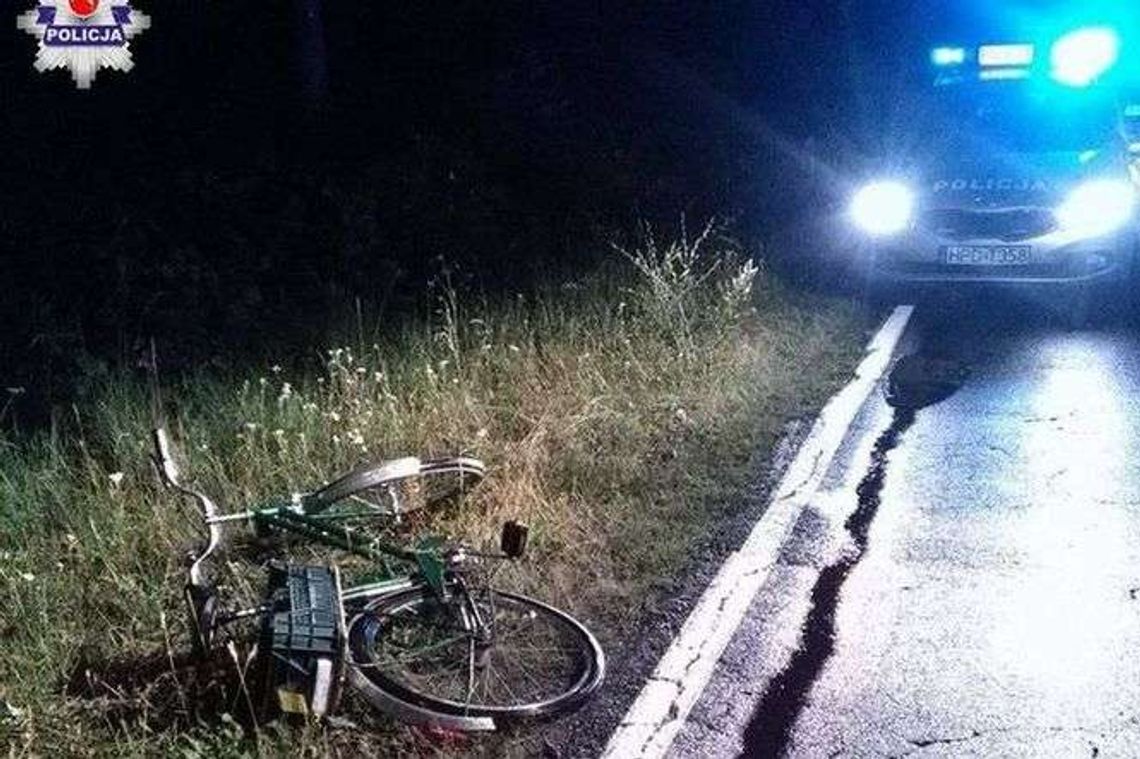 Rowerzystka jechała po zmroku bez oświetlenia. Potrącił ją samochód