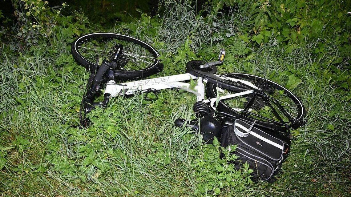 Rowerzystka zderzyła się z sarną