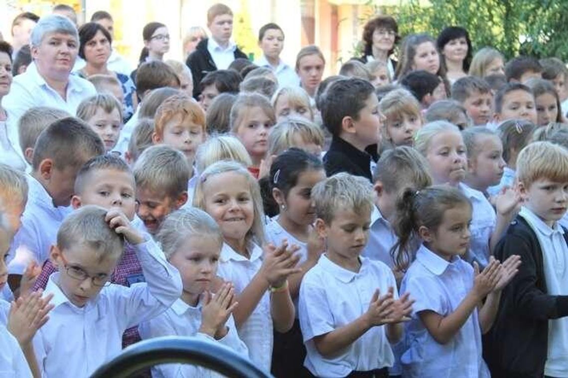 Rozbudowa szkoły podstawowej i gimnazjum. Wójt chwalony za odwagę