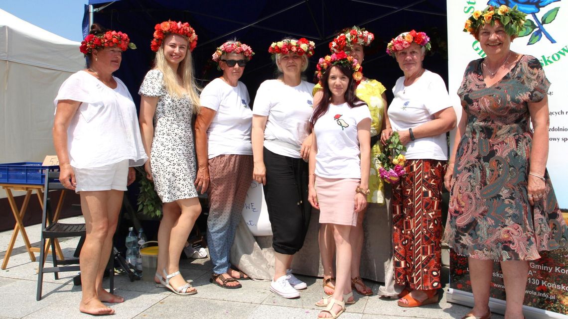 Róże, domowe smakołyki i barokowe tańce w Końskowoli Róże, domowe smakołyki i barokowe tańce w Końskowoli