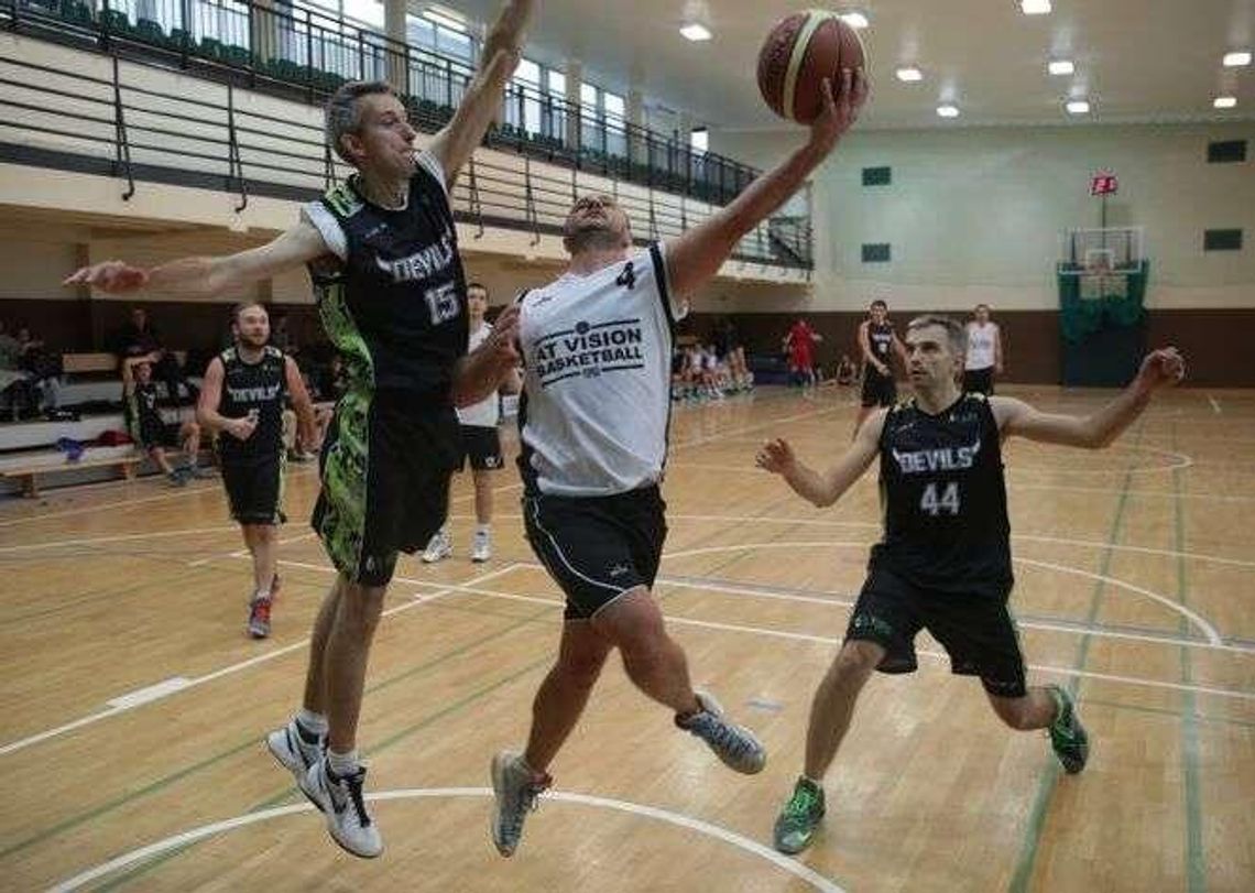 Rozgrywki LNBA: Świetny początek lubartowian (zdjęcia)