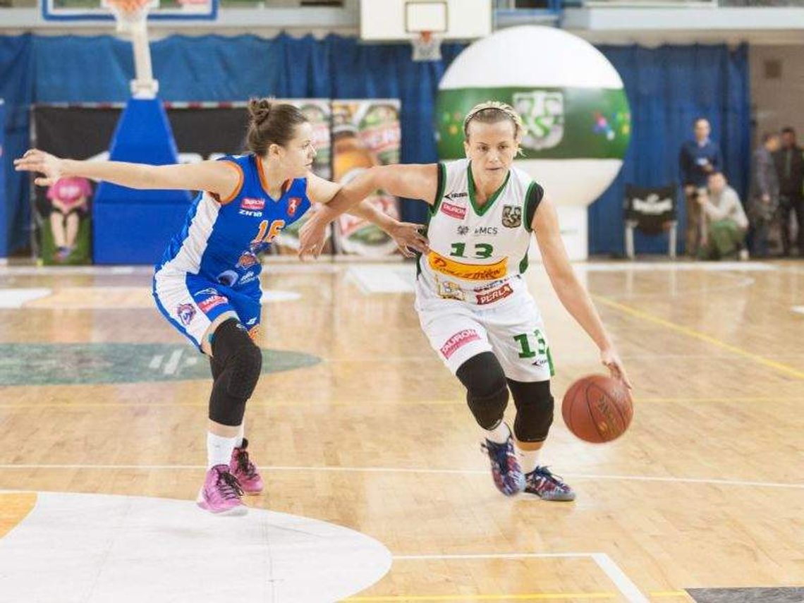 Rozgrywki przerwane, Pszczółka już nie zagra