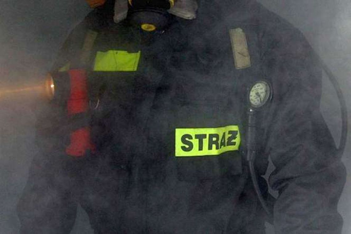 Rozpalała w piecu, spalił się dom