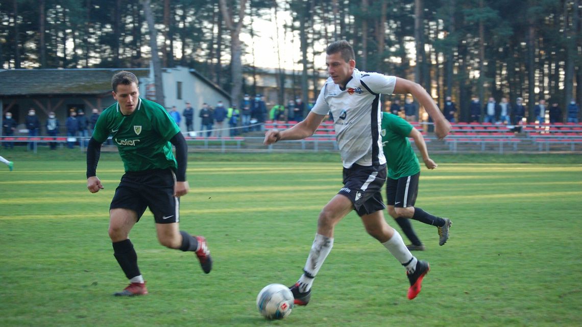 Roztocze Szczebrzeszyn – Błękitni Obsza 1:2. Pozostałe wyniki Keeza zamojskiej klasy okręgowej