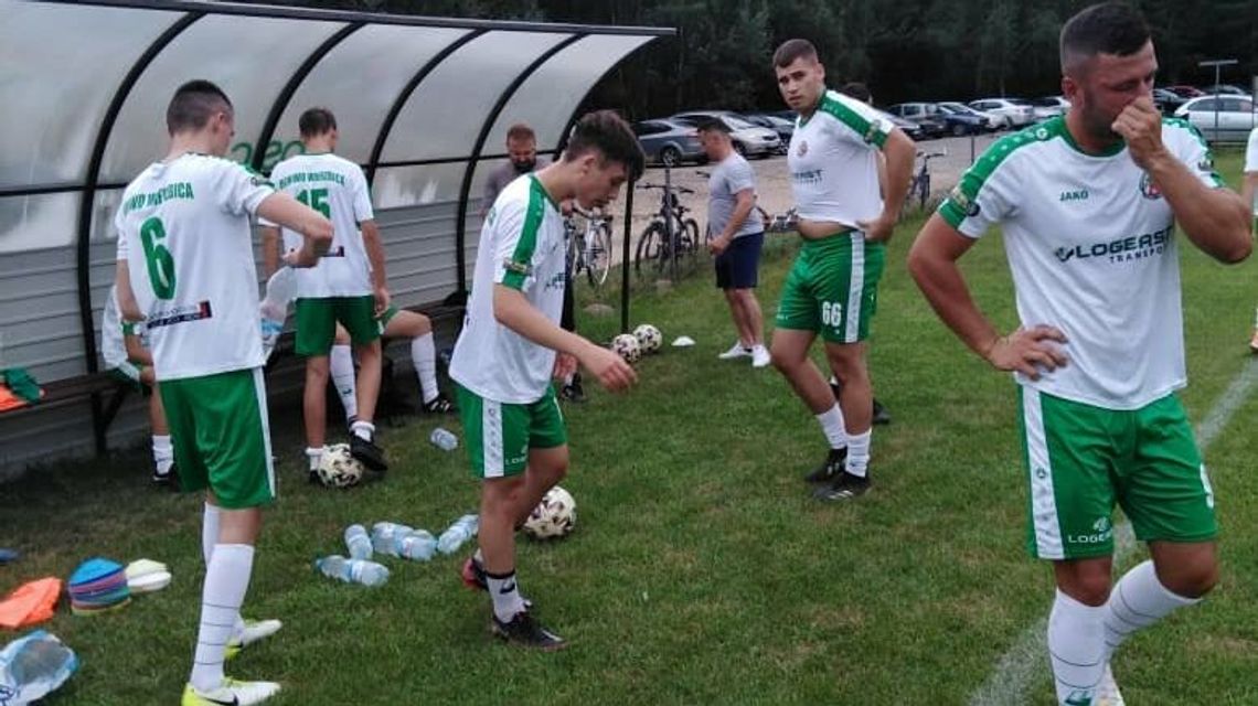 Ruch Izbica – Ogniwo Wierzbica 0:4. Mocne otwarcie gości