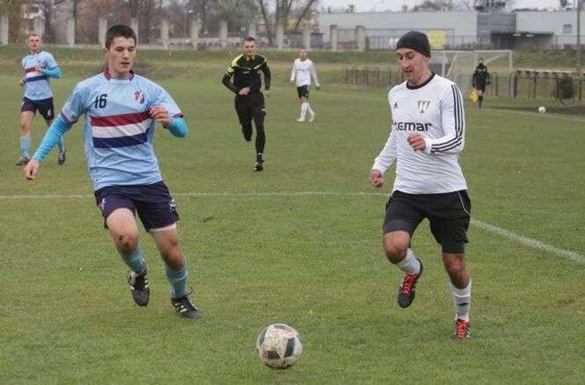 Ruch Ryki – Stal Poniatowa 2:1. Gra się do końca  