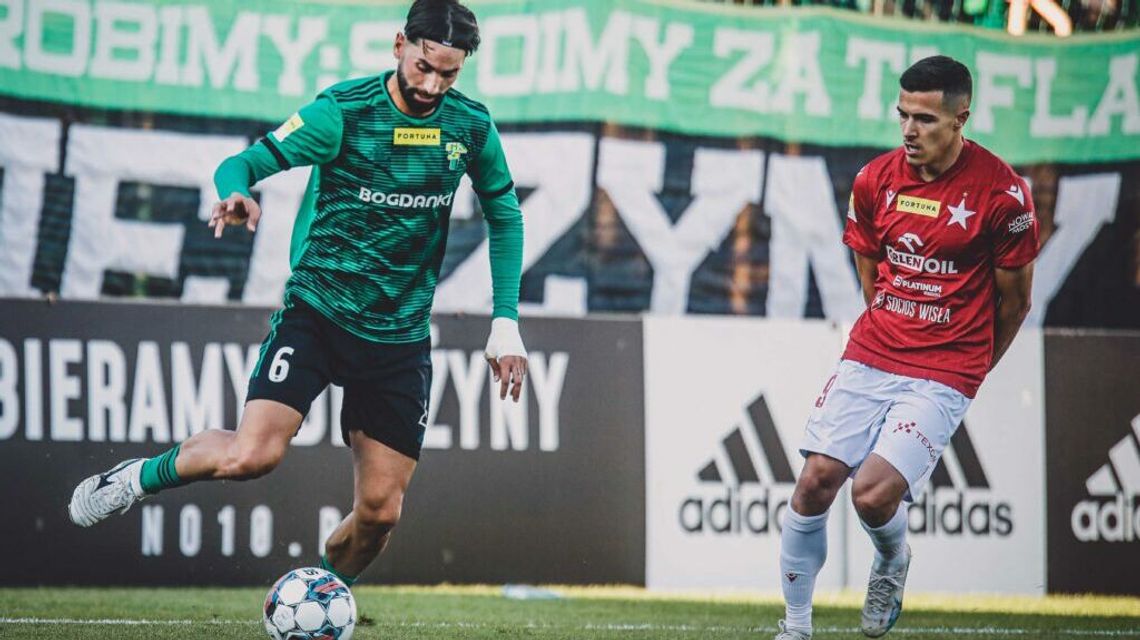 Ruchy kadrowe w Górniku Łęczna. Ukrainiec odchodzi, Hiszpan i Polak z nowymi umowami Ruchy kadrowe w Górniku Łęczna. Ukrainiec odchodzi, Hiszpan i Polak z nowymi umowami