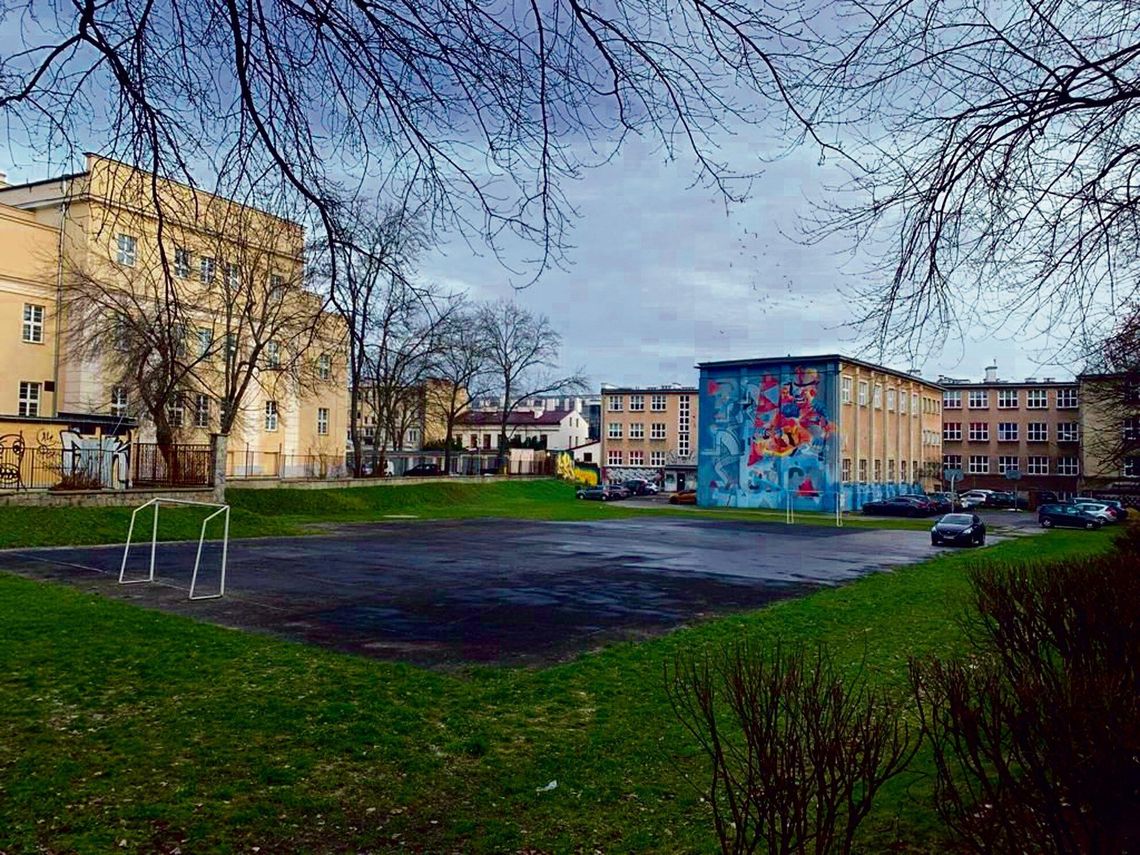 Rusza budowa „Boisk na Piątkę”. Uczniowie z liceum w centrum Lublina będą grać już za pół roku Rusza budowa „Boisk na Piątkę”. Uczniowie z liceum w centrum Lublina będą grać już za pół roku