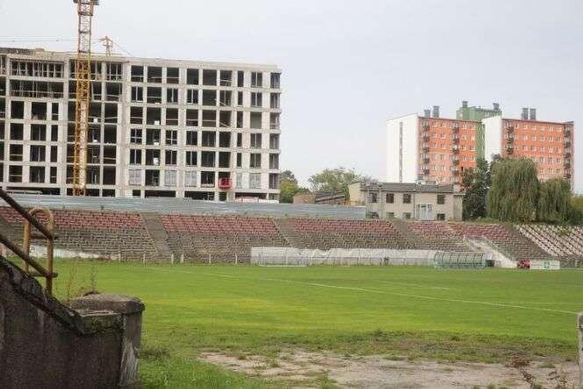 Rusza rozbiórka stadionu w Lublinie. Znikną betonowe trybuny, co się pojawi w zamian?