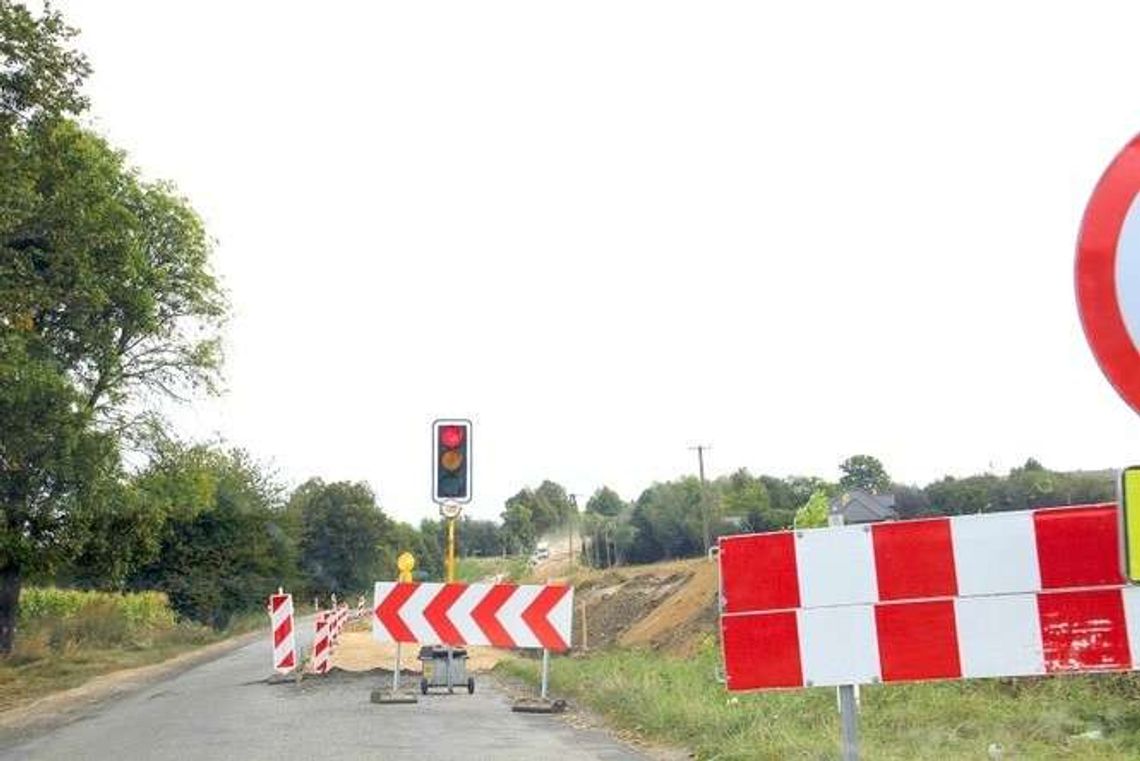 Ruszył remont drogi Małochwiej Duży - Wojsławice