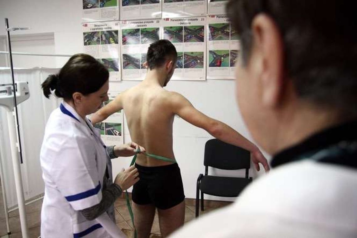 Ruszyła kwalifikacja wojskowa. Przebadają 15,5 tys. osób w woj. lubelskim Ruszyła kwalifikacja wojskowa. Przebadają 15,5 tys. osób w woj. lubelskim