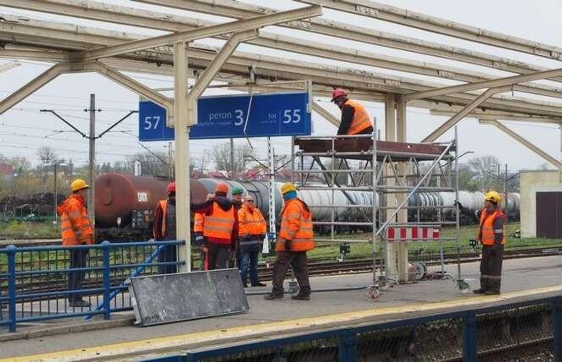Ruszyła rozbiórka peronów na stacji Lublin. Budynek dworca też będzie przebudowany