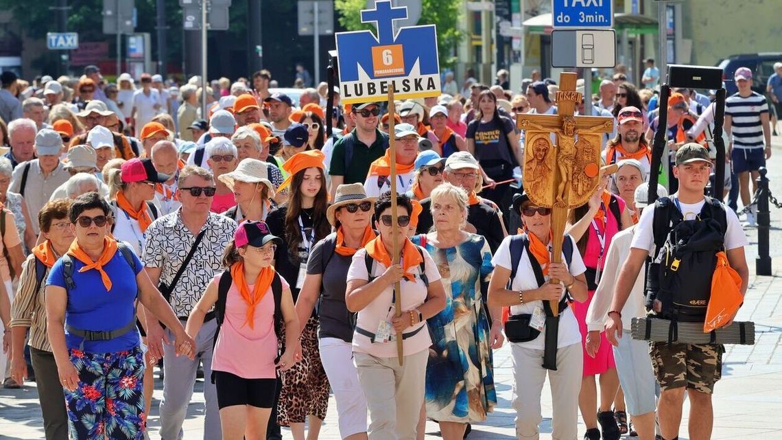 Ruszyli z Lublina na Jasną Górę. To już 47. piesza pielgrzymka