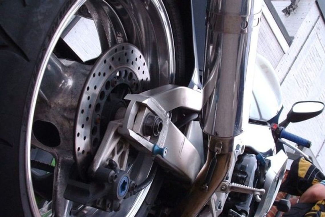 Ryk motocykli na Carnavalu Sztuk-Mistrzów popsuł dobrą zabawę (list)