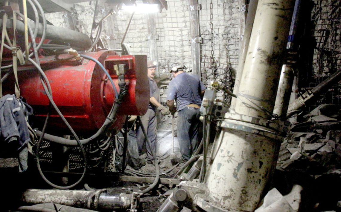 Rynek pracy: Jedni zwalniają, drudzy zatrudniają 