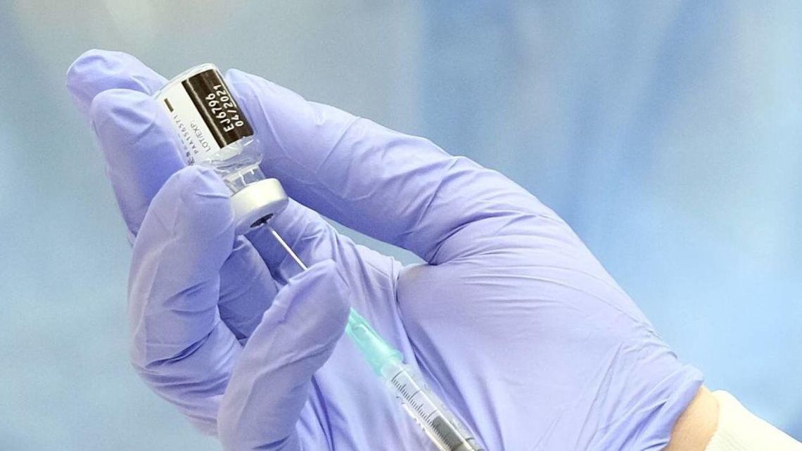 Ryś: trzy szczepionki przeciw COVID-19 objęte przyspieszonym trybem oceny przez EMA Ryś: trzy szczepionki przeciw COVID-19 objęte przyspieszonym trybem oceny przez EMA