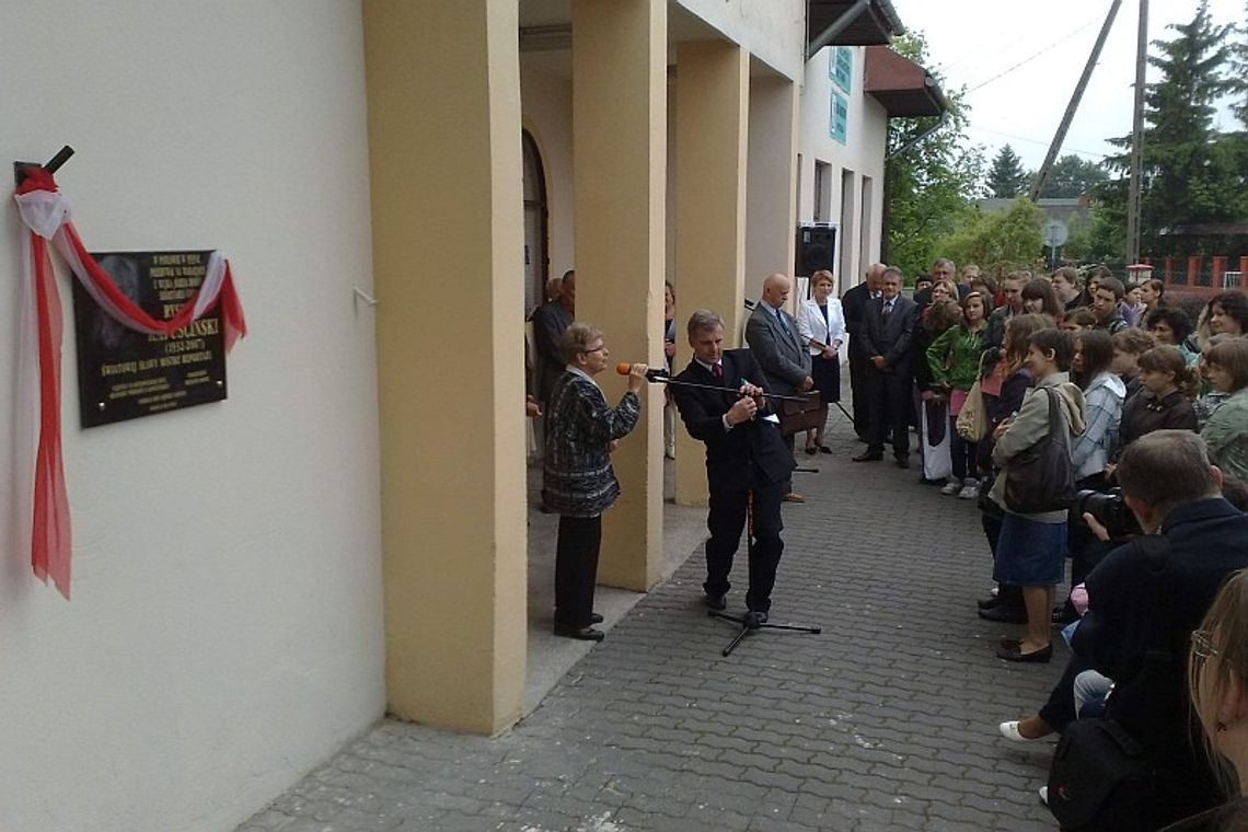 Ryszard Kapuściński będzie patronem GOK w Pawłowie Ryszard Kapuściński będzie patronem GOK w Pawłowie
