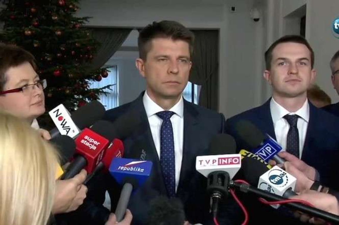 Ryszard Petru tłumaczy się z sylwestrowego wyjazdu