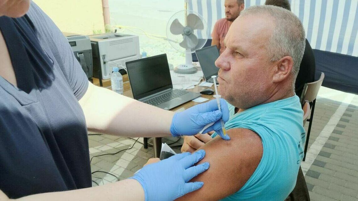 Rząd ma swoją loterię, wójt z Lubelszczyzny chce mieć swoją. Bo za mało osób się szczepi