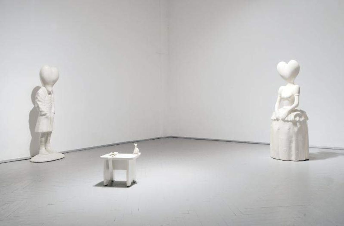 Rzeźby Krzysztofa Sołowieja w Galerii Białej