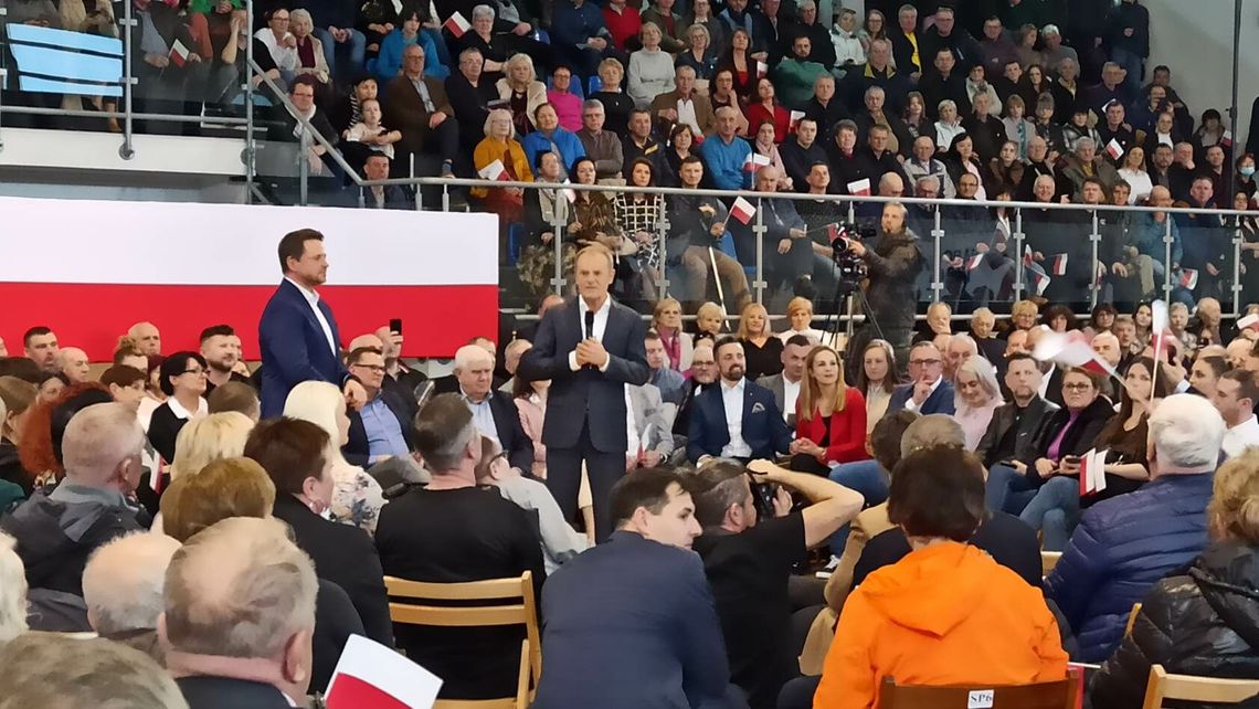 Rzucał jajkami w Tuska. Ukarała go policja 