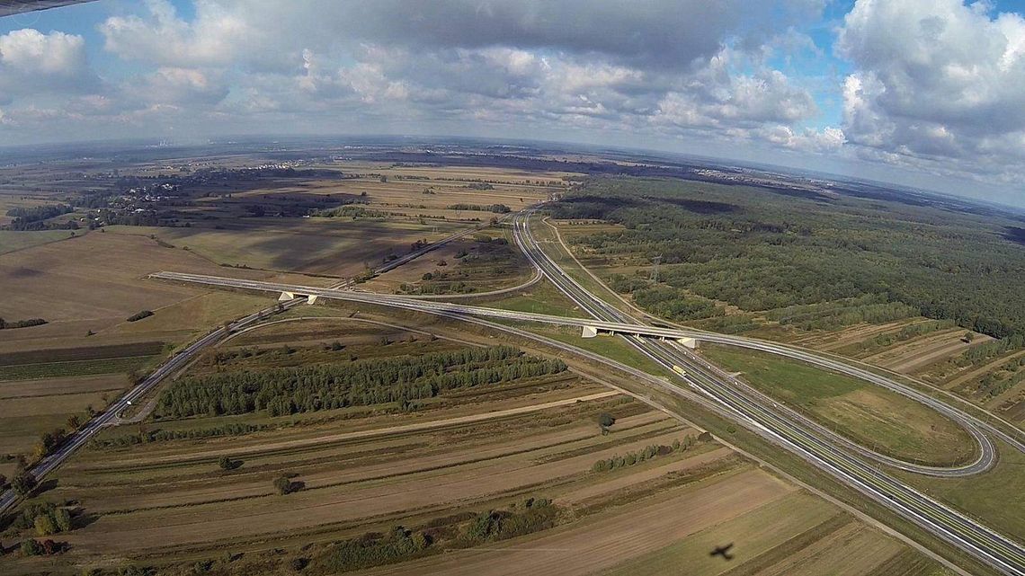 S17. 6 ofert na budowę dojazdu od węzła Kurów Zachód do mostu na Wiśle w Puławach S17. 6 ofert na budowę dojazdu od węzła Kurów Zachód do mostu na Wiśle w Puławach