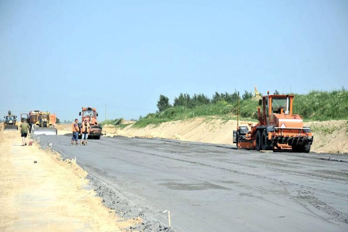 S17. Rośnie podbudowa na \"dwójce\"