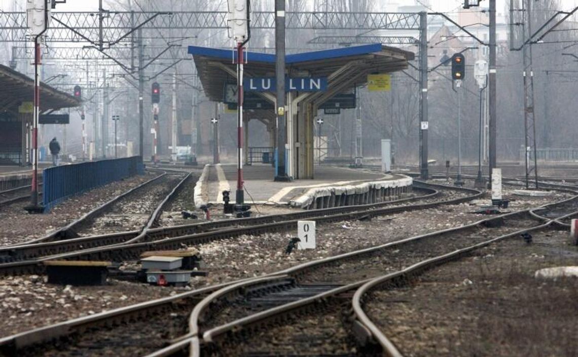 Są pieniądze na szybką kolej z Lublina do Warszawy Są pieniądze na szybką kolej z Lublina do Warszawy
