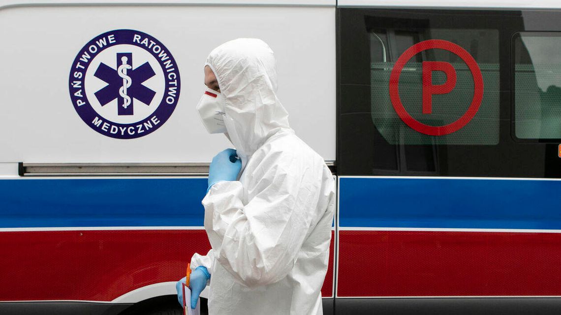 Sąd uchylił karę 30 tys. zł nałożoną na restauratora za otwarcie lokalu w lockdownie