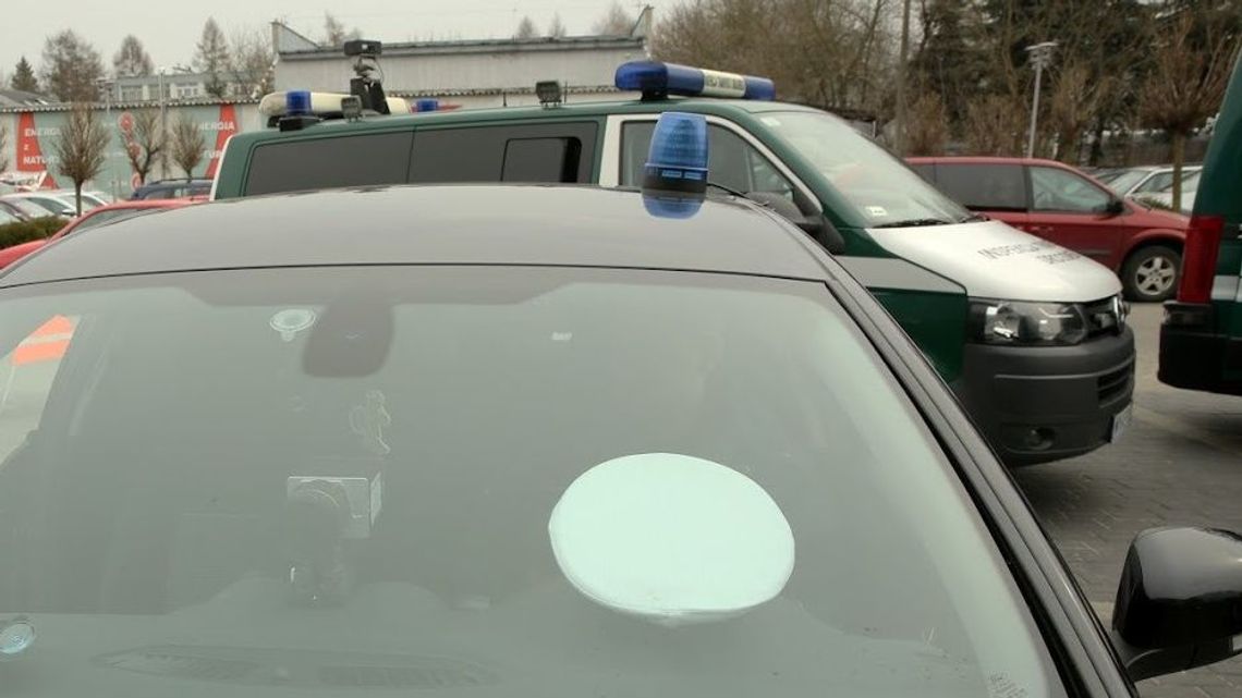 Samochód kierowcy Taxify odjechał na lawecie. Jeśli nie zapłaci kary, zostanie zlicytowany
