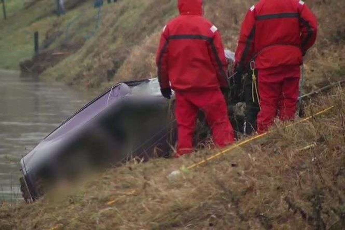 Samochód z pięcioma ciałami wyłowiony z rzeki. Jak doszło do tragedii? Samochód z pięcioma ciałami wyłowiony z rzeki. Jak doszło do tragedii?