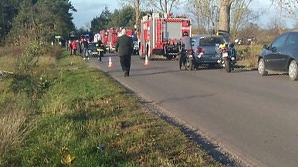 Samochód zderzył się z motocyklem. Interweniował śmigłowiec LPR